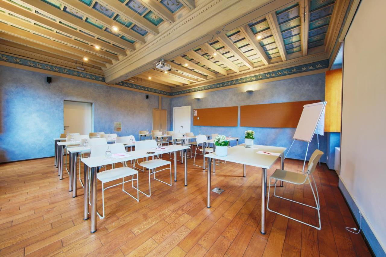 Boutique & Business Hotel La Tureta จูเบียสโก ภายนอก รูปภาพ